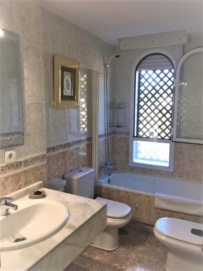 Piso A 10 Minutos Andando De Puerto Banus. Apartment *
