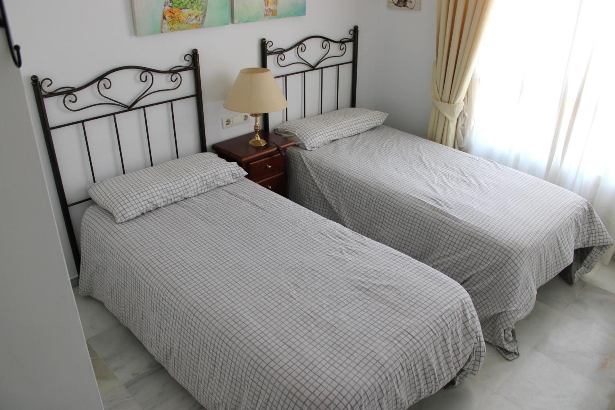 Apartment Piso A 10 Minutos Andando De Puerto Banus. Marbella
