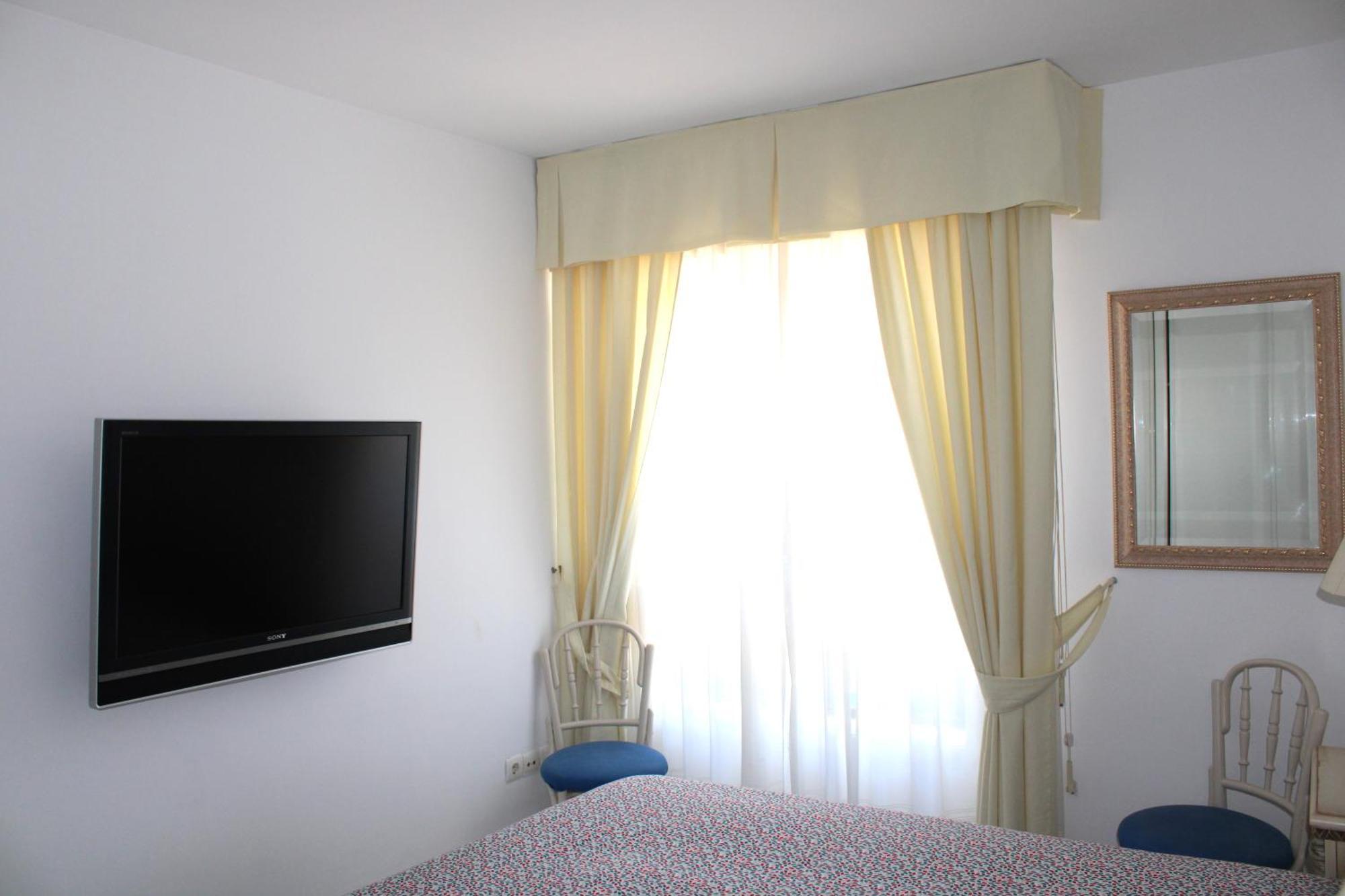 Piso A 10 Minutos Andando De Puerto Banus. Apartment