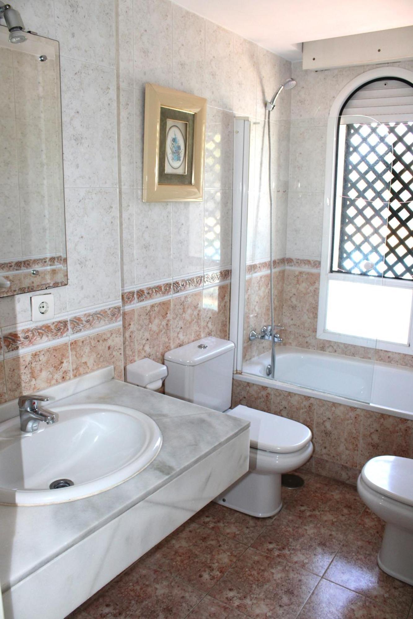 Apartment Piso A 10 Minutos Andando De Puerto Banus. *